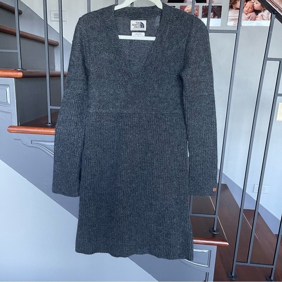 The North Face Saguaro Alpaca Sweater Dress size mall - Picture 16 of 16